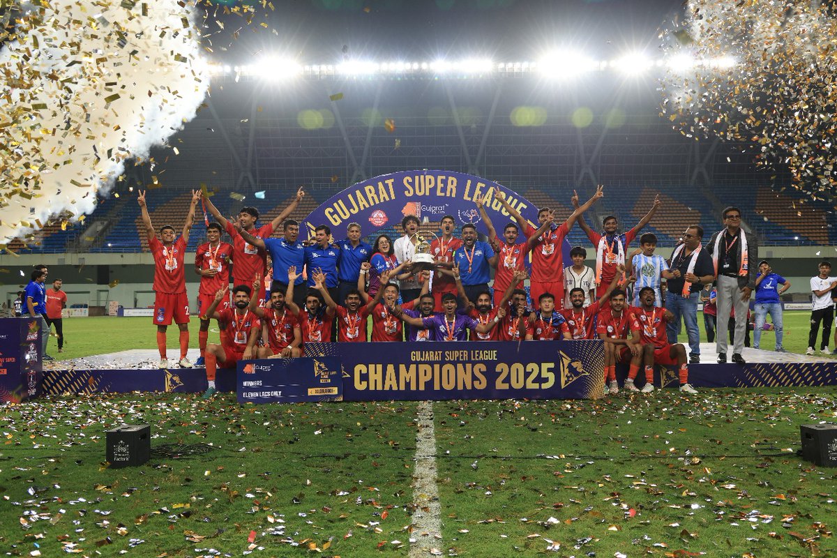 techtrolucknow's tweet image. A historic moment for Techtro Lucknow FC — our very own Ritik Malviya and Rohit Chawla have conquered the Gujarat Super League with their team vadodara warrior FC
Rohit Chawla was also crowned Player of the Match ! 
 Congratulations to the team 🎉💯