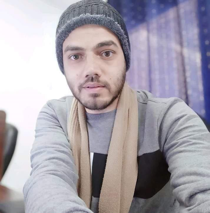 استشهاد الصحفي الجميل أحمد أنور الحلو وشقيقه محمد جراء قصف الاحتلال على شمال غرب خان يونس..
المحتل المجرم يغتال الكلمة في غزة ولا يريد للحقيقة أن ترى النور.