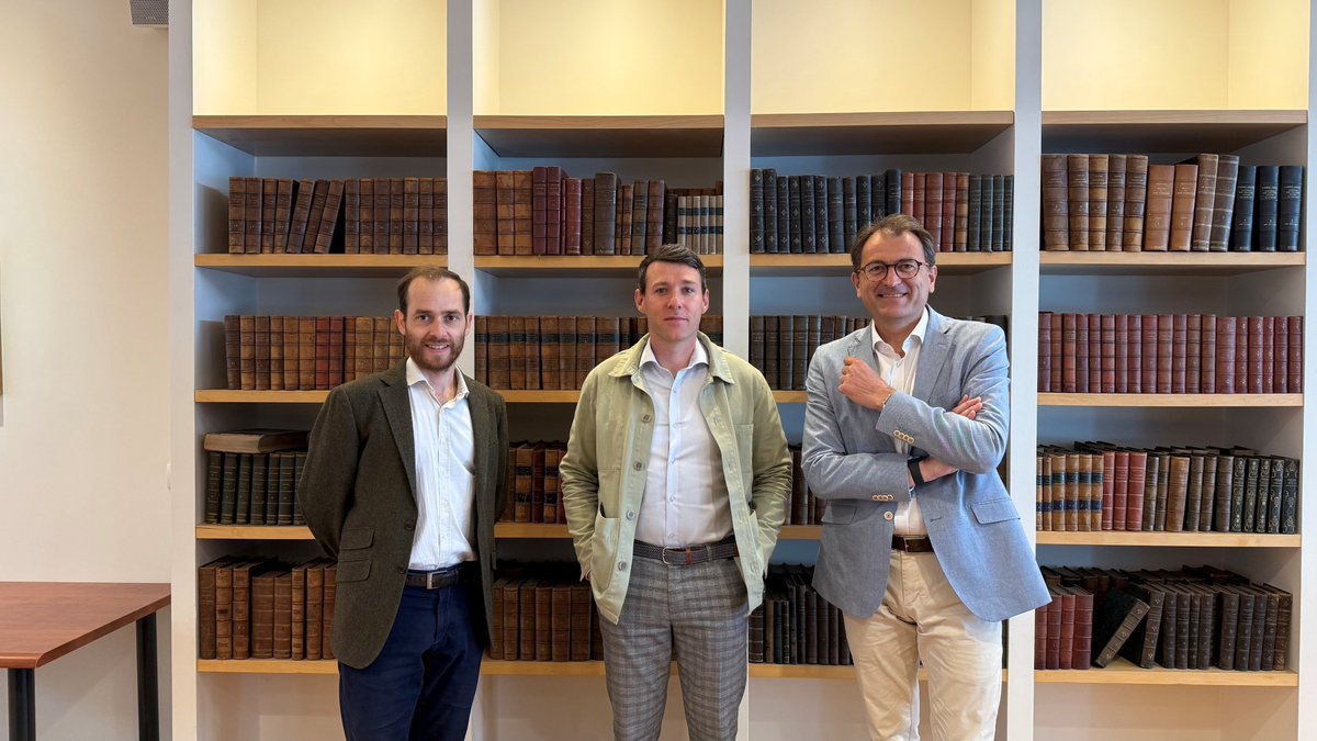 📸 La journée des fiscalistes continue au <a href="/BarreauCaen/">Barreau de Caen</a> !

Notre seconde équipe d’avocats fiscalistes est prête pour renseigner de nouveaux contribuables.

Conférence des Bâtonniers #avocat #fiscaliste #declarationimpots