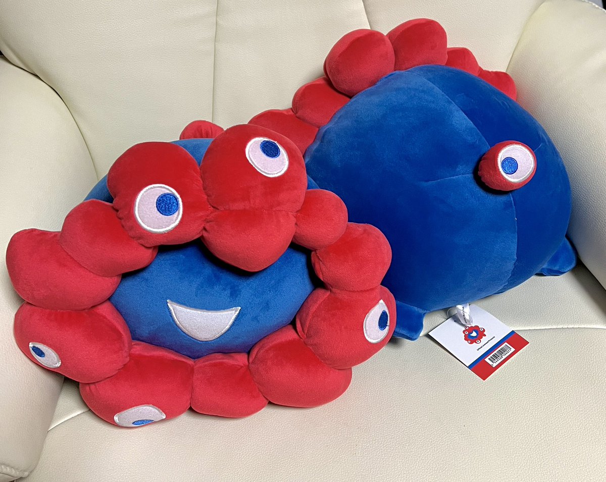 万博会場で買ったミャクミャクもっちりぬいぐるみ（大） 本当にもっち