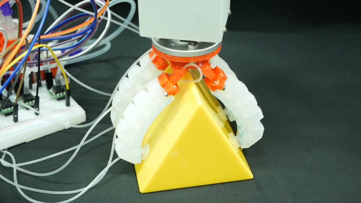 Octopus robot can adapt to its surroundings

smartmachinesandfactories.co.uk/octopus-robot-…

#robotics

@university-of-bristol