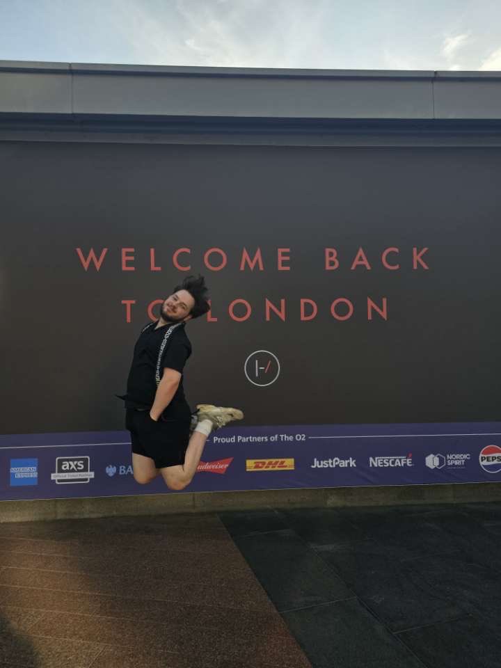 Jamie ⊬ misses aewtop - cwt manc ldn2 (@jamiew4811) on Twitter photo 