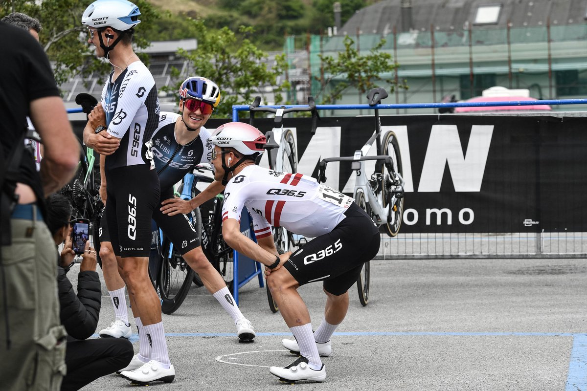 Q36.5 Pro Cycling Team (@q36_5procycling) on Twitter photo 🇮🇹 #GirodItalia
Eh <a href="/Emils_Liepins/">Emīls Liepiņš</a> is this move part of the Latvian 🇱🇻Eurovision Song Contest entry's dance routine?
📸 SprintCycling 🇮🇹 #GirodItalia
Eh <a href="/Emils_Liepins/">Emīls Liepiņš</a> is this move part of the Latvian 🇱🇻Eurovision Song Contest entry's dance routine?
📸 SprintCycling