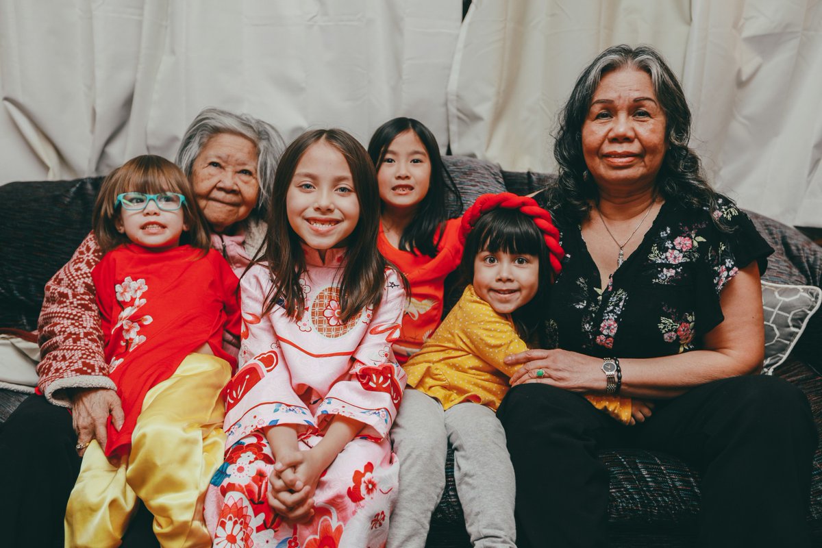ACMH_MI's tweet image. Families are the foundation of our communities. Today, let’s celebrate the unique dynamics and unwavering love that make each family special. 💚

How are you celebrating your family today?

#InternationalDayOfFamilies #FamilyFirst #SupportAndStrength