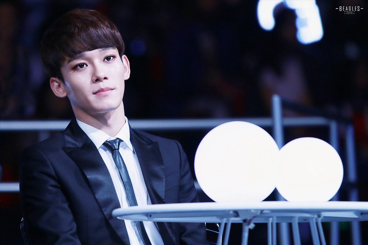 멀어지는데
숨 쉴 때마다 말이야
너와 내가 전부

- Broken Party

#CHEN #첸 <a href="/CHEN_INB100/">CHEN_official</a> 
#EXO #엑소 <a href="/weareoneEXO/">EXO</a>
