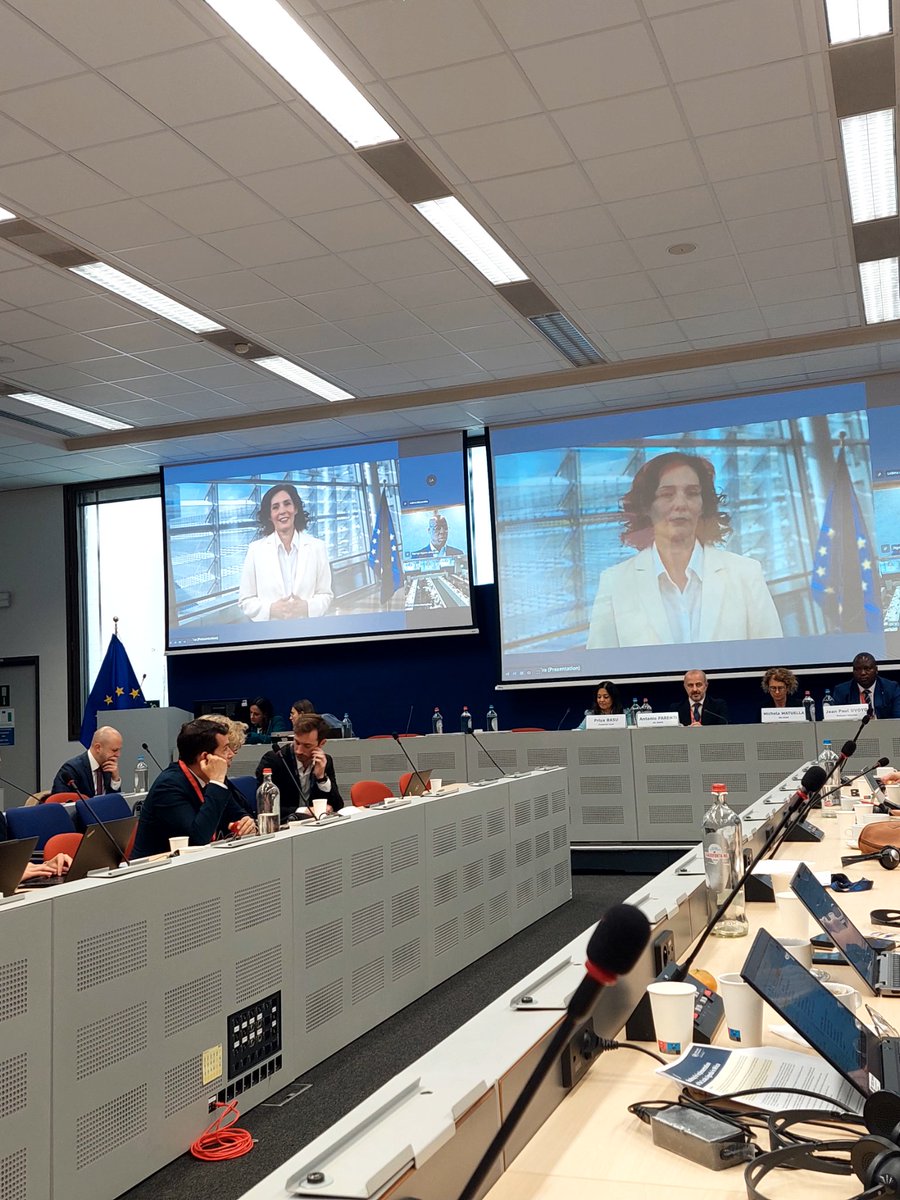 Gian Marco Grindatto (@gmgrindatto) on Twitter photo 🙏Thank you Commissioner <a href="/hadjalahbib/">Hadja Lahbib</a> for highlighting that #GlobalHealth is also about human dignity, with everyone having the right to live healthy and fulfilling lives!
Great to hear that #GenderEquality must remain central, with a strong focus on #SRHR ♀️
#GHPF 🙏Thank you Commissioner <a href="/hadjalahbib/">Hadja Lahbib</a> for highlighting that #GlobalHealth is also about human dignity, with everyone having the right to live healthy and fulfilling lives!
Great to hear that #GenderEquality must remain central, with a strong focus on #SRHR ♀️
#GHPF
