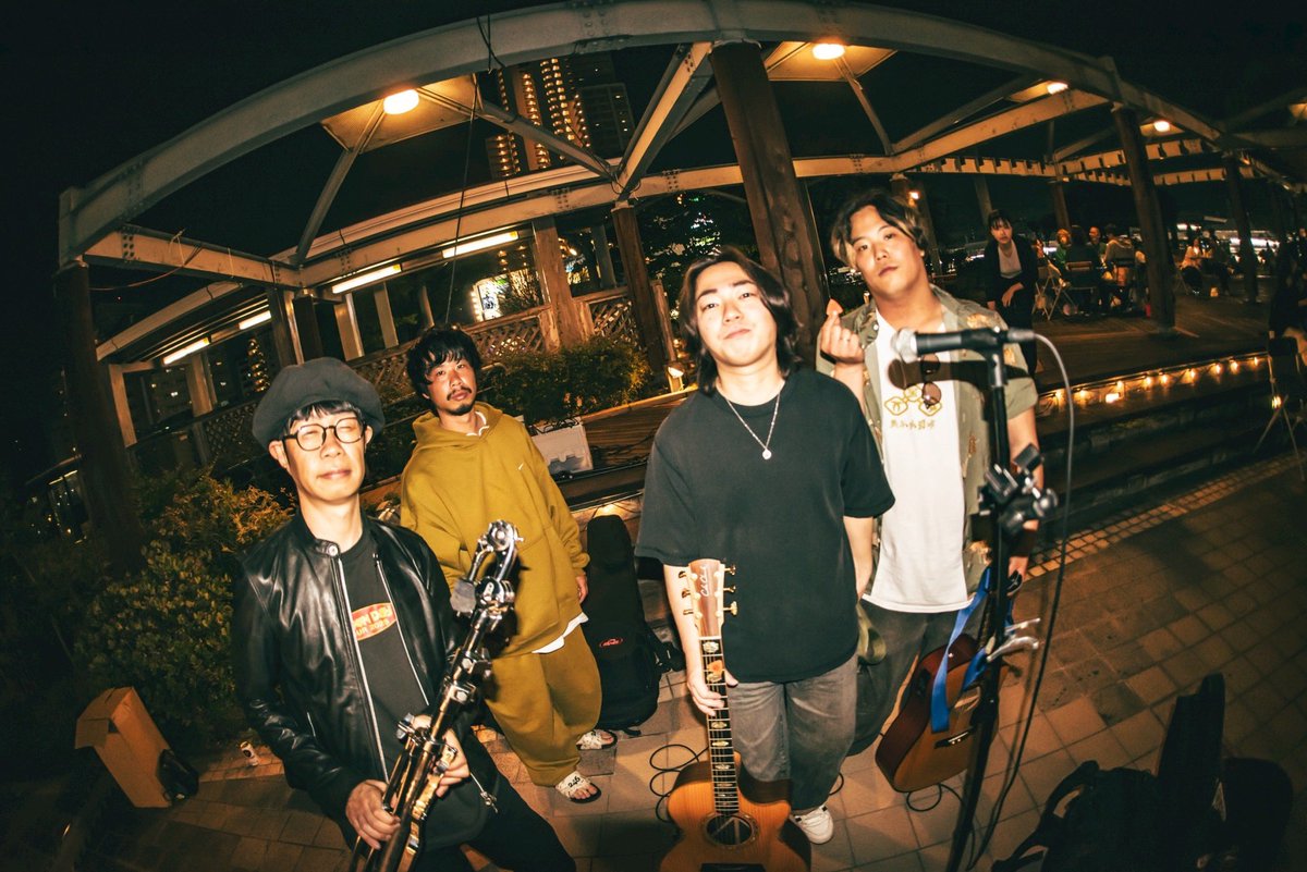 Brave Back (@braveback_) on Twitter photo 【📸尼崎アーバンテラス📸】
-set list-
1.マクスウェル
2.raft
3.笑えれば(ウルフルズ)
4.アバンチュール
5.ターミナル
6.オリジン
7.キンモクセイ
photo by <a href="/tani1047ri/">Toshinari tani</a> 【📸尼崎アーバンテラス📸】
-set list-
1.マクスウェル
2.raft
3.笑えれば(ウルフルズ)
4.アバンチュール
5.ターミナル
6.オリジン
7.キンモクセイ
photo by <a href="/tani1047ri/">Toshinari tani</a>