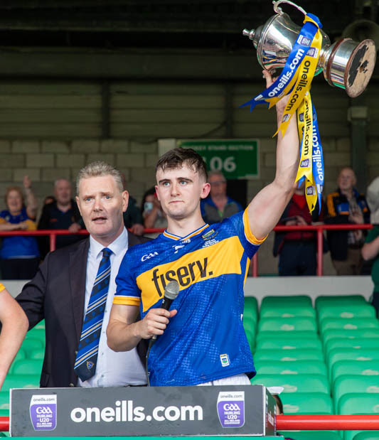 Congratulations to Glenstal alumnus Sam O'Farrell, who captained the Tipperary U20 hurlers in their win over Clare in yesterday's Munster GAA Championship Final (3-19 to 1-20). 👏🏆 #GlenstalAbbeySchool <a href="/TipperaryGAA/">Tipperary GAA</a>