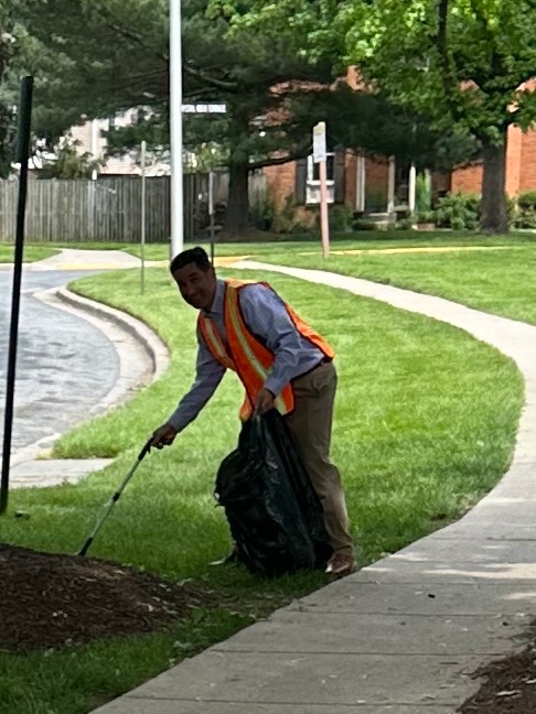 SVHS Boosters Germantown, MD (@svhsbooster) on Twitter photo THANK YOU Seneca Valley Admin team for helping to keep our adopted road clean!Boosters adopted Crystal Rock from Wisteria to Germantown Road and need everyone’s help to keep it clean. If you would like to help out for the next clean up, please email BoostersSenecaValley@gmail.com THANK YOU Seneca Valley Admin team for helping to keep our adopted road clean!Boosters adopted Crystal Rock from Wisteria to Germantown Road and need everyone’s help to keep it clean. If you would like to help out for the next clean up, please email BoostersSenecaValley@gmail.com