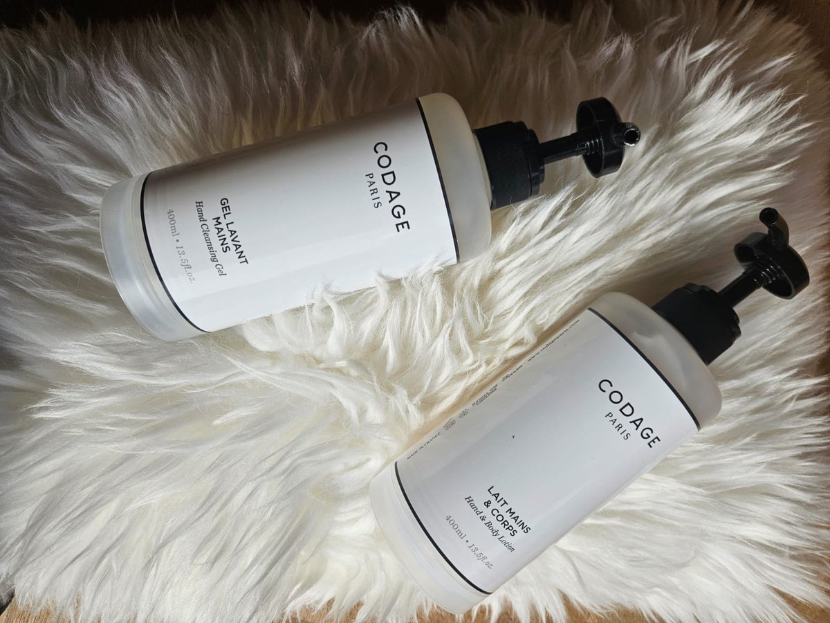 ✨ Give your skin the luxury it deserves. ✨

Discover top-of-the-range products from CODAGE Paris in all our Chamonix Prestige chalets. 

Pamper yourself in the heart of the Alps. ❄️

#ChamonixPrestige
#LuxeChamonix
#AlpesFrancaisesLuxe
#MountainLuxury
#LuxuryAlps