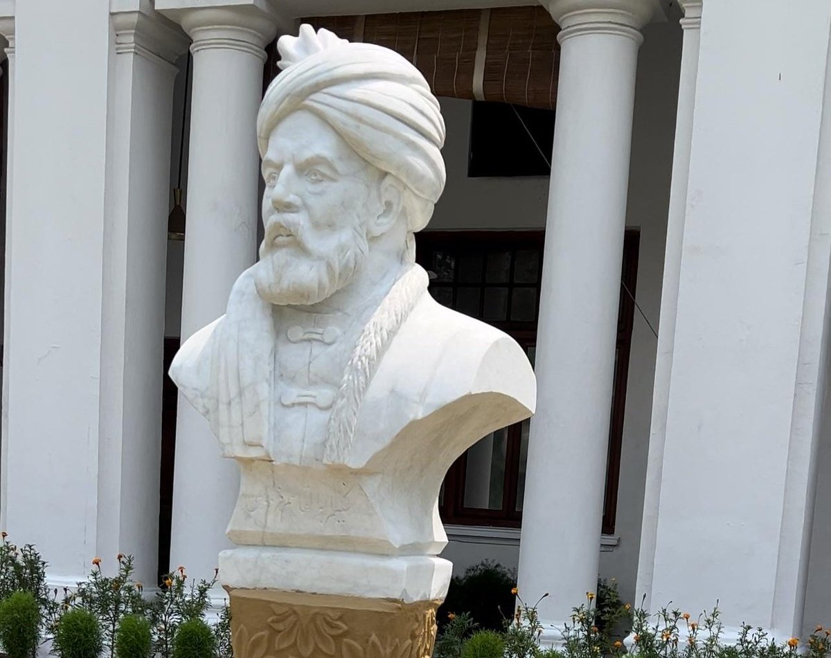 A Momentous day at the Punjab Governor's House as we unveiled the statue of the Great Ferdowsi; thanks to the wonderful initiative &amp; presence of H.E. Governor Sardar Saleem Haider Khan. His commitment to cultural exchanges is highly commendable. Also present were Iranian CG in