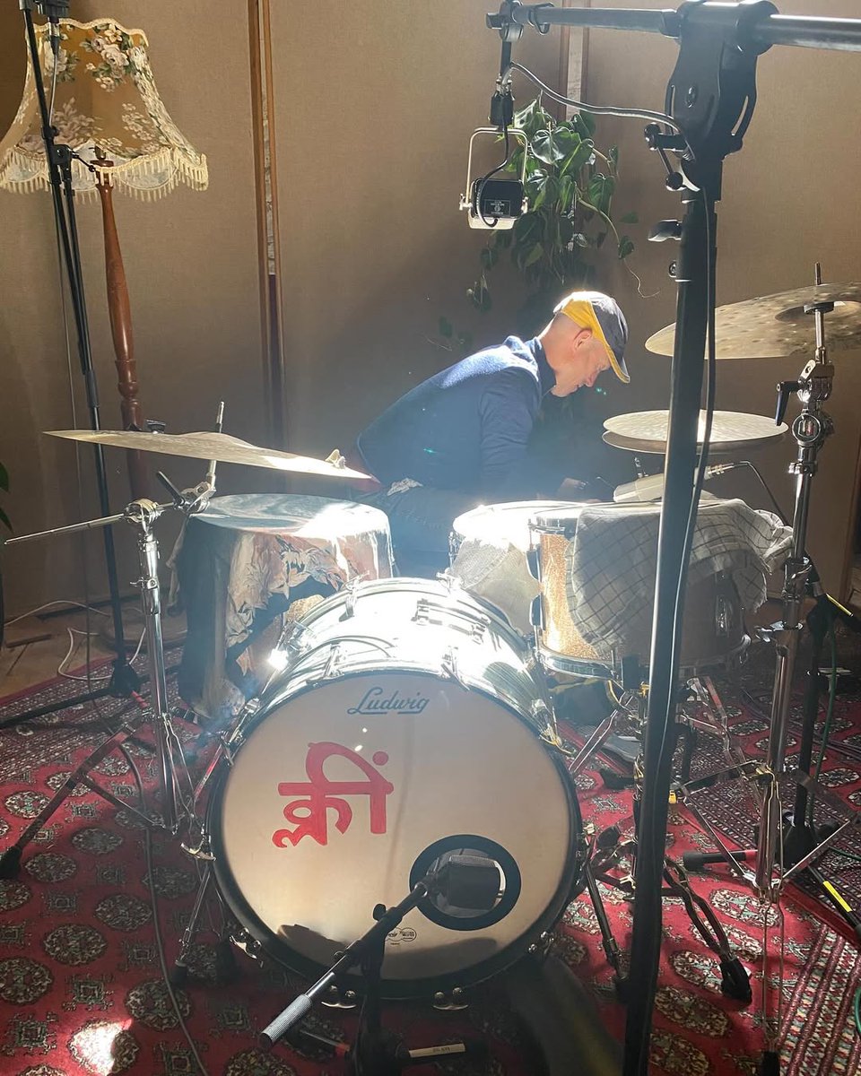 Kula Shaker (@kulashaker) on Twitter photo Back in Devon at <a href="/middlefarmrec/">Middle Farm Studios</a> for the final final session for new album. Laying down a new track live.
#kulashaker8 Back in Devon at <a href="/middlefarmrec/">Middle Farm Studios</a> for the final final session for new album. Laying down a new track live.
#kulashaker8