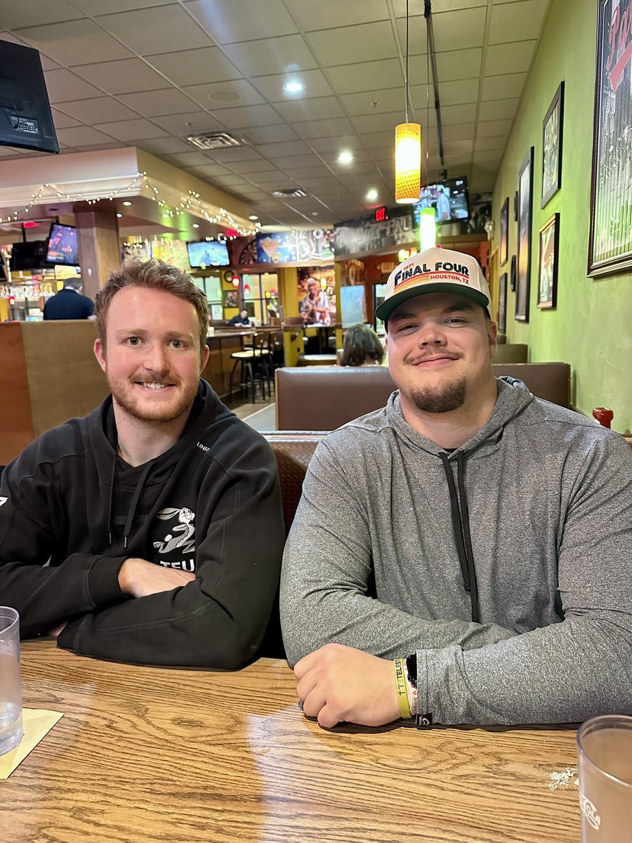 Tanner Castora (@tanner_castora) on Twitter photo While finishing up the final chapters of my book on Stig and the rise of <a href="/GoJacksFB/">SDSU Football</a>
I recently caught up with several former SDSU greats
🔹Jadon recently turned down a 2-year deal with the CFL hoping for another shot at the NFL. It paid off, he was just signed by the Packers While finishing up the final chapters of my book on Stig and the rise of <a href="/GoJacksFB/">SDSU Football</a>
I recently caught up with several former SDSU greats
🔹Jadon recently turned down a 2-year deal with the CFL hoping for another shot at the NFL. It paid off, he was just signed by the Packers