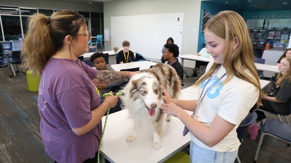 Career Day at Heritage Middle School gcisd.net/o/hms/article/…