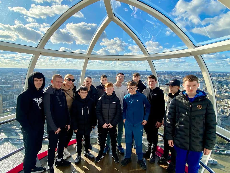 This South Shields project exploring much further afield with their Lads Unleashed Youth Group! facebook.com/profile.php?id…
Every Thursday, young men gather to grow, support, and make positive action through sports, fitness, cooking, DofE and more
#southshields #oceanroadyouthcentre