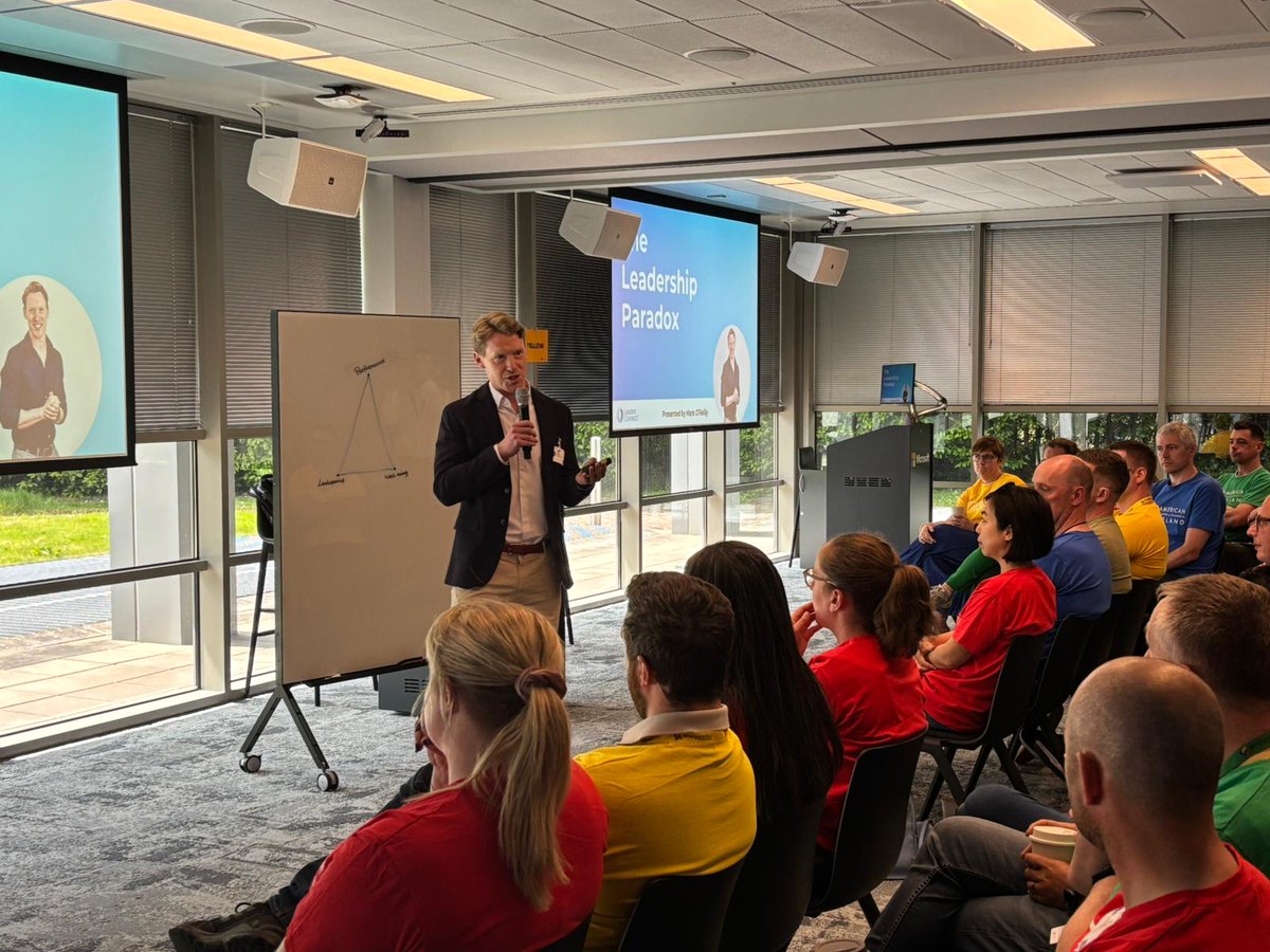 AmericanChamber's tweet image. 1/3 We are delighted to have Mark O&apos;Reilly , Leadership, Performance &amp;amp; Wellbeing Coach at @LeadersConnect , joining us at One Microsoft Court today for an energising session with our Emerging Leaders.

#AmChamLeaders #AmChamHackers