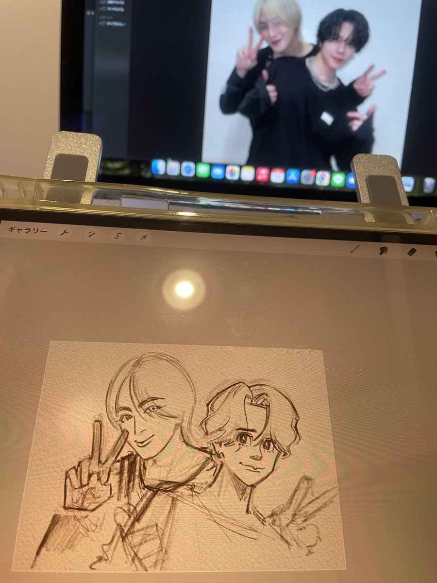 芋人 tweet media