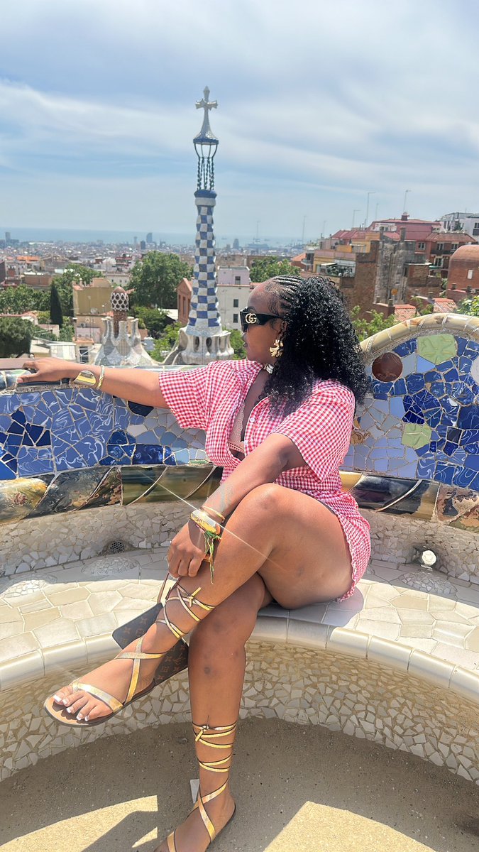 shesosaavage's tweet image. Pretty to see hard to catch #BarcelonaSpain