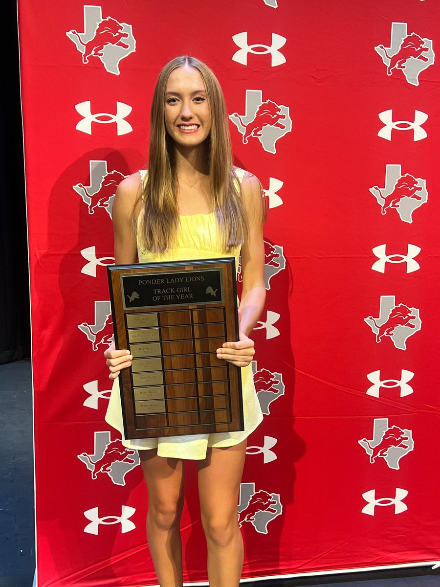 Junior Szn ✔️
School record 800m &amp; 3200m ✔️
District and Area Champs ✔️
State Qualifier 800m &amp; 3200m ✔️
Long Distance Runner of the Year ✔️

Senior Szn Loading 🔜 #track #800m #3200m <a href="/Ponder_Track/">Ponder Track</a> <a href="/Esst_Elite/">ELITE SPEED & SPORTS TRAINING</a>