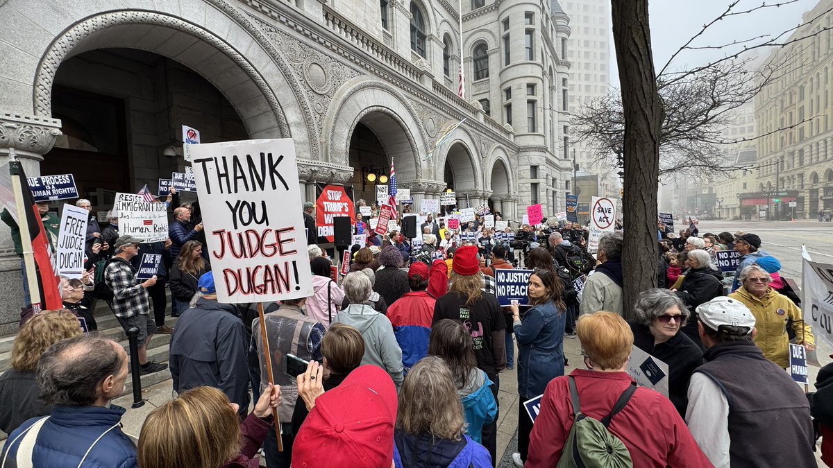 The crowd at the federal courthouse in Milwaukee before Milwaukee County Circuit Court Judge Hannah Dugan’s court appearance.