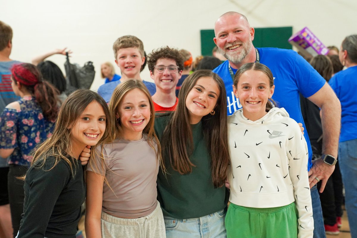 Last week Bauerwood Elementary hosted a HUGE event that supported <a href="/h2hfeedkids/">Hand2Hand</a>! Students had the chance to pack over 1,500 meal bags. Way to go, Bauerwood! #ReadytoSucceed