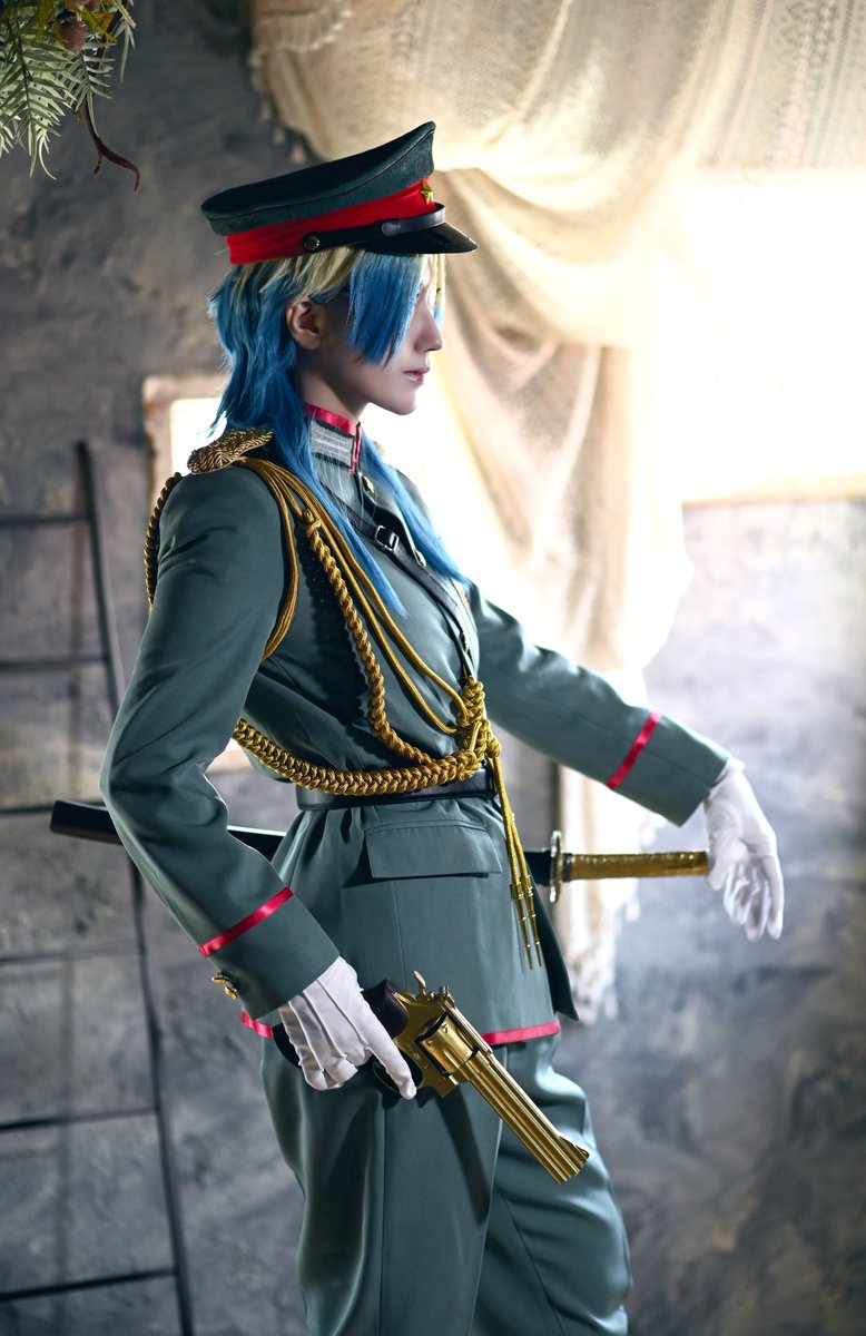 cos bll ※287話 表紙軍服 ミヒャエル・カイザー