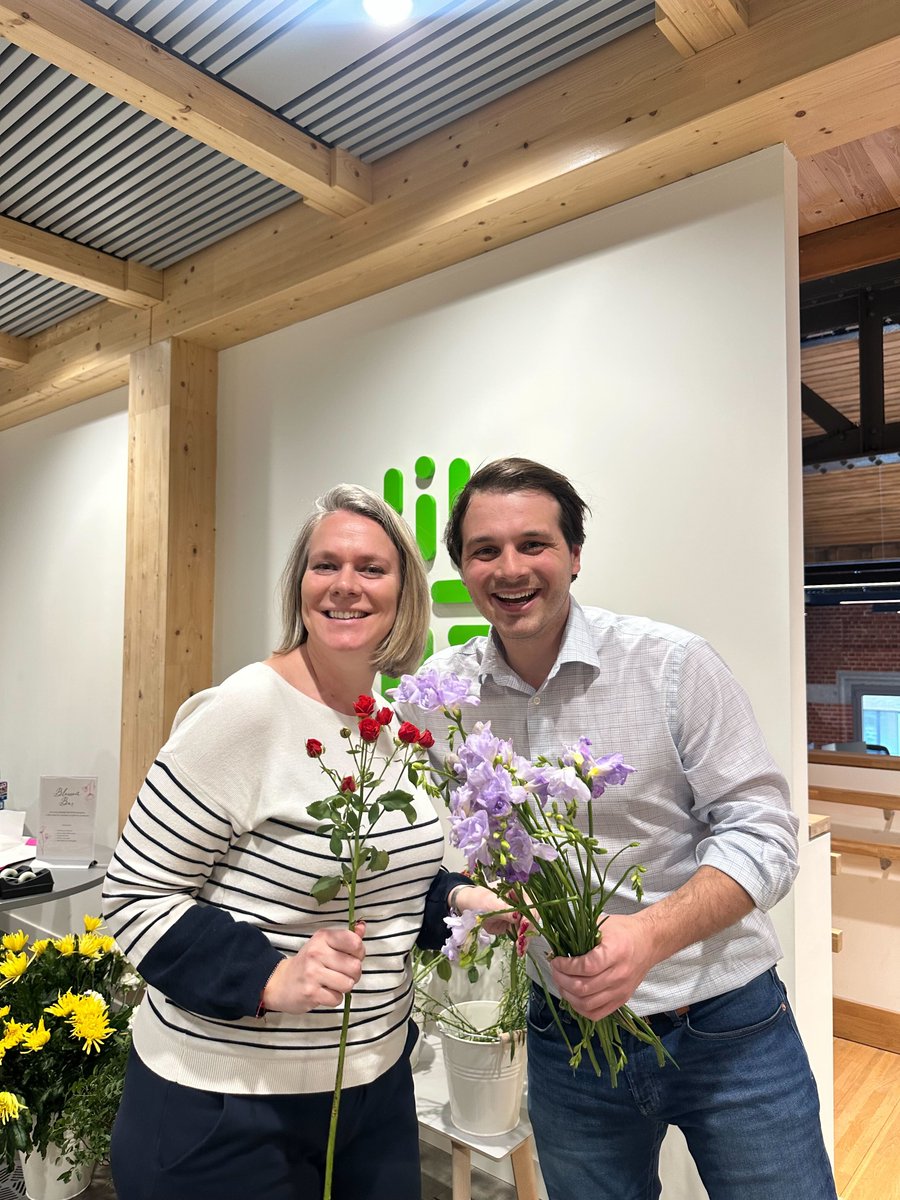 collibra's tweet image. Spring has sprung in our Brussels office! 🌻

Spring arrived early in our Brussels office with a flower arranging workshop that brought the team together in the best way. A creative reset, a lot of laughs and some very impressive floral skills on display. 

#OneCollibra