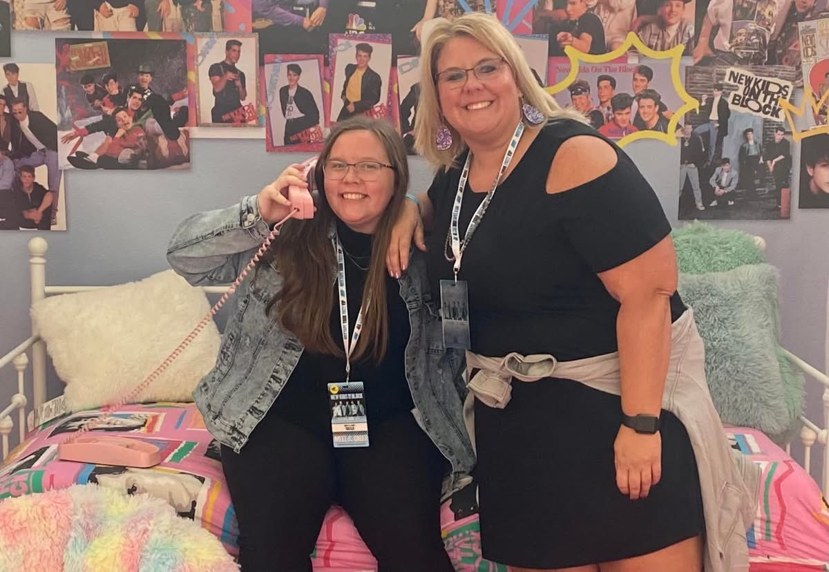 Three years ago we were taking selfies with <a href="/DonnieWahlberg/">Donnie Wahlberg</a> and then I blinked and she’s graduating from high school!!! #congratsavery