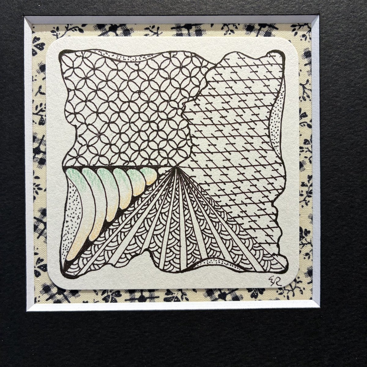 mew_jp's tweet photo. World of 9x9

Amazing!
The artist, Wakayama Noriko, says she draws impromptu freehand as she likes.
Take a look, at Gallery G2 in Ginza, Tokyo.

#Zentangle
#ZIA
#Zentangle inspired art
#art
#pattern art
#Ginza https://t.co/Kx6kZyxt6V