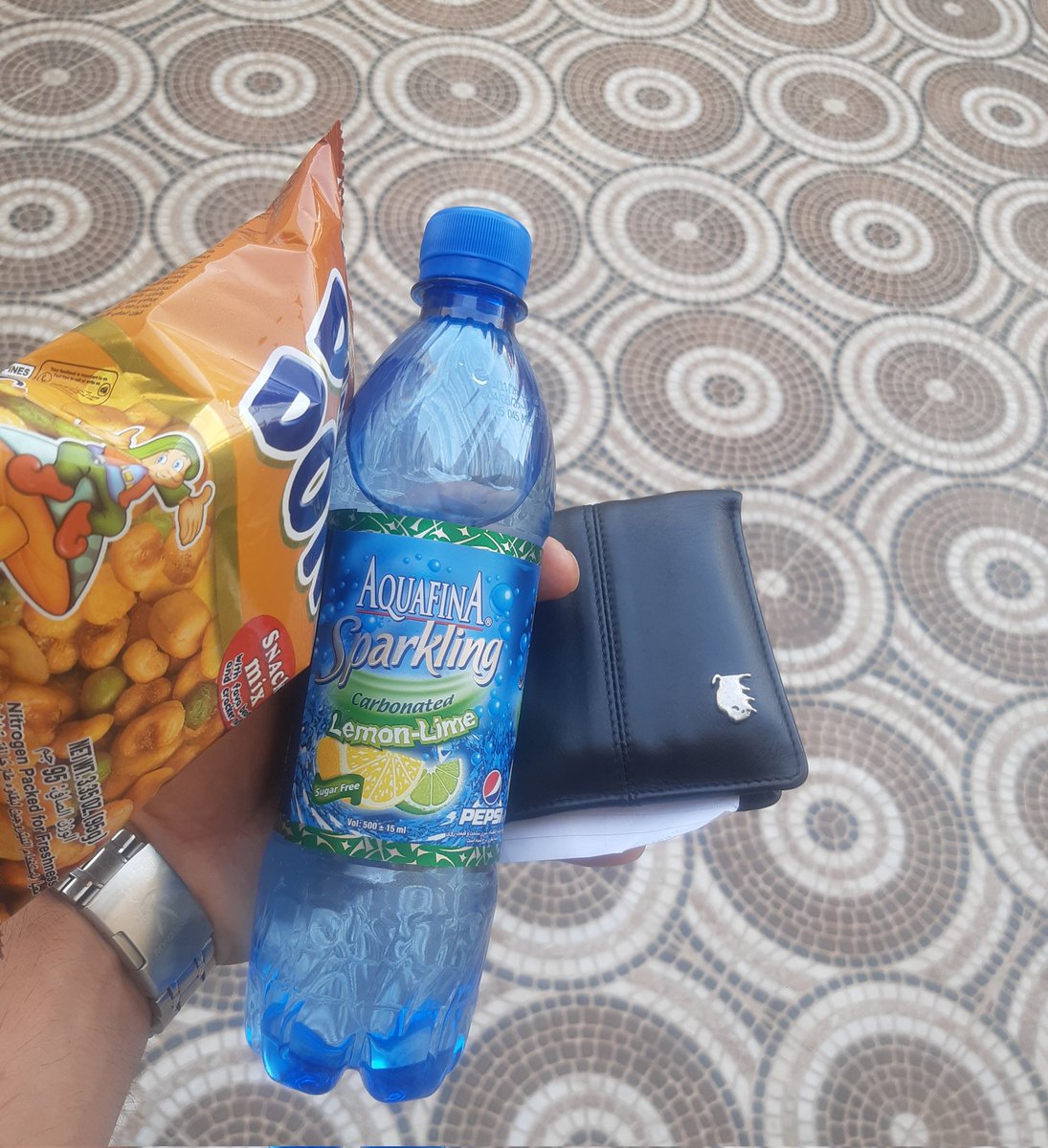 kaaj68's tweet image. توصیه من به دوستای عزیزم چه ورزشکار چه غیر ورزشکار،
حتما بجای استفاده از نوشیدنی های قندی پرکالری غیرمفیدی مثل دلستر و نوشابه و ابمیوه،از این آب گازدارهای آکوفینا استفاده کنید و بعدش برامن دعا کنید.