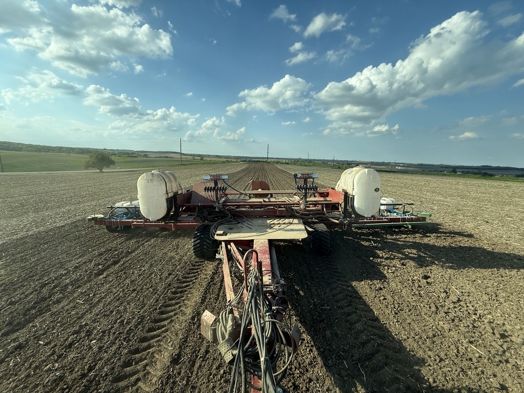 Red White &amp; Blue corn for the last pass of #plant2025