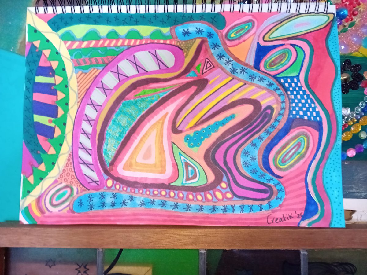 Kronenberg211's tweet photo. Zo het is klaar...π₯³
Alle wit is bedekt.
Het is een aparte fantasie tekening geworden, niet echt een geheel. Past uitermate goed bij hoe het ging de afgelopen weken...
Met vallen en opstaan...π©βπ¨π¨π
#art #artist #MirCreatiK #artonline #artonX #artonTwitter #colours https://t.co/6gY7NxfVwC