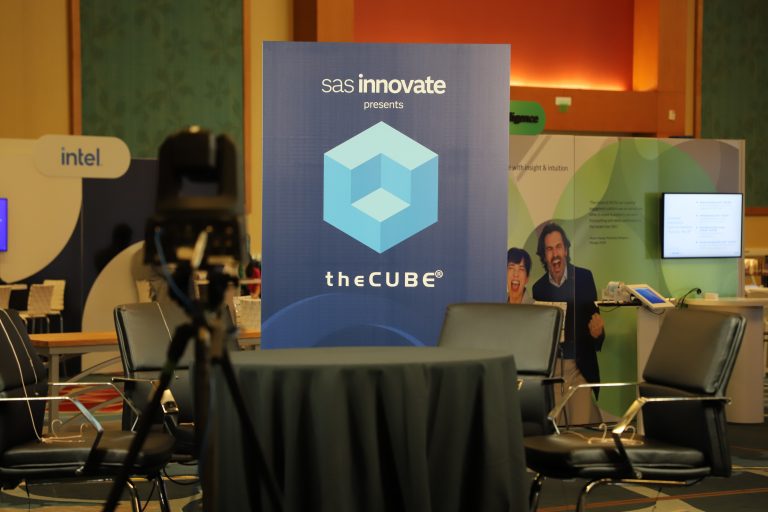 theCUBE (@thecube) on Twitter photo After #GenAI chatbots, what comes next? 🤖 <a href="/SASsoftware/">SAS Software</a> is leaning into #AgenticAI and quantum computing to drive intelligent decision-making. Check out #theCUBE’s #SASInnovate insights.
👉 More here:
siliconangle.com/2025/05/14/dec…
#DecisionIntelligence #QuantumAI After #GenAI chatbots, what comes next? 🤖 <a href="/SASsoftware/">SAS Software</a> is leaning into #AgenticAI and quantum computing to drive intelligent decision-making. Check out #theCUBE’s #SASInnovate insights.
👉 More here:
siliconangle.com/2025/05/14/dec…
#DecisionIntelligence #QuantumAI