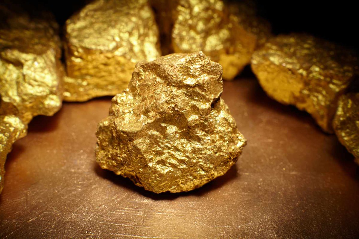 📈 Gold M&amp;A is booming as prices stay strong. S&amp;P sees more deals ahead in 2025. With high-grade targets, $RGR.C / $RGRLF is positioned to benefit.

Article: etftrends.com/gold-silver-in…

#Gold #Mining #Investing