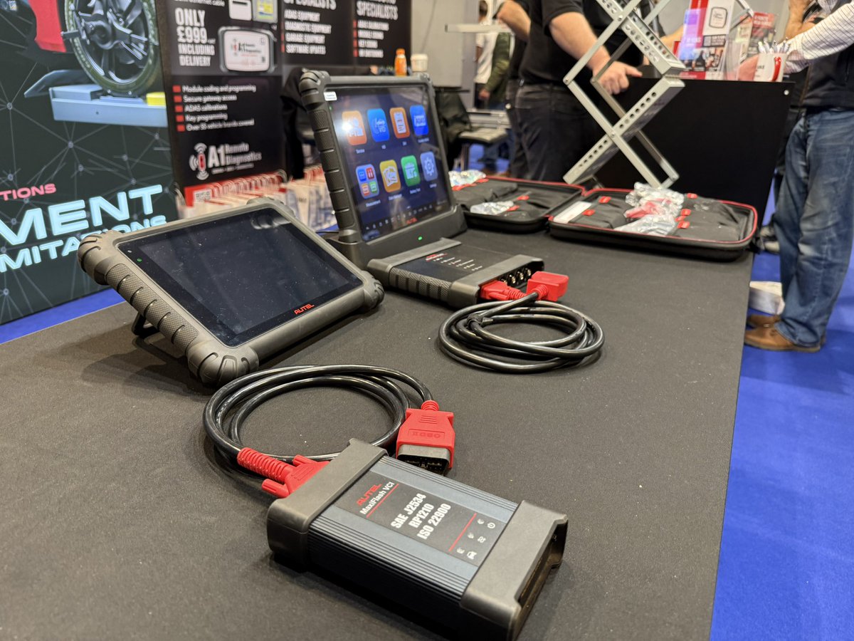 What’s great about Mechanex is it offers visitors the chance to try before they buy and view all the latest innovations up close 👀