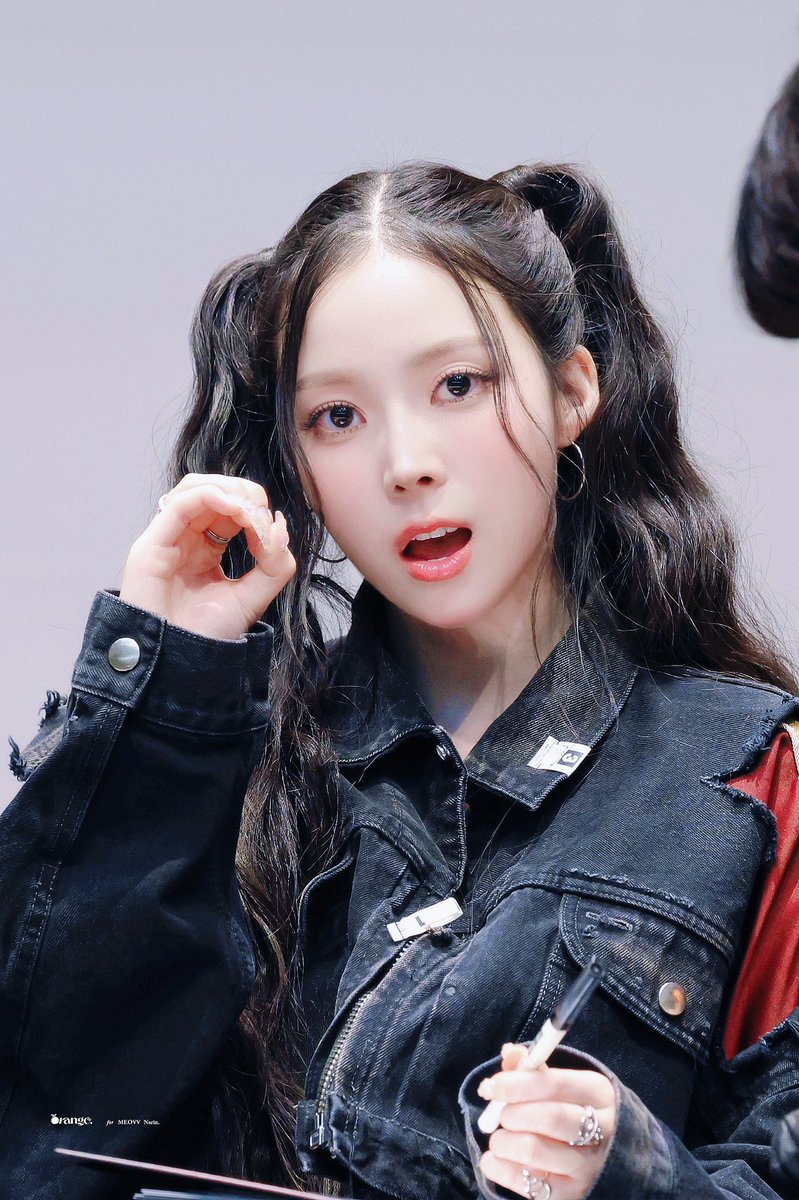 250515 LOVE🩷 #미야오 #MEOVV #ミヤオ #NARIN #나린 #ナリン