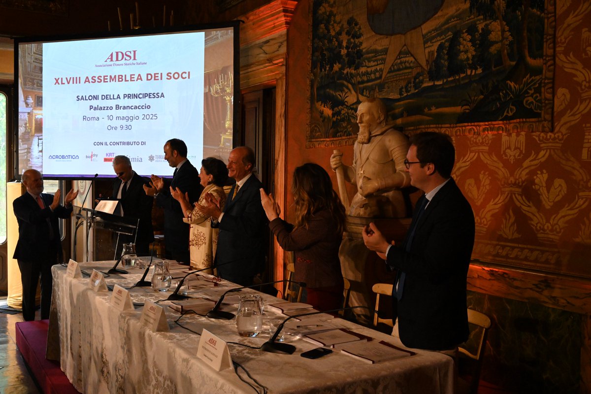 📍 La XLVIII Assemblea dei Soci #ADSI ha ripercorso le attività svolte e i traguardi raggiunti in questi ultimi sei anni con la Presidenza di <a href="/GdThiene/">Giacomo di Thiene</a>.

📺 Rivivi i momenti salienti: youtube.com/watch?v=Xfe-Le…