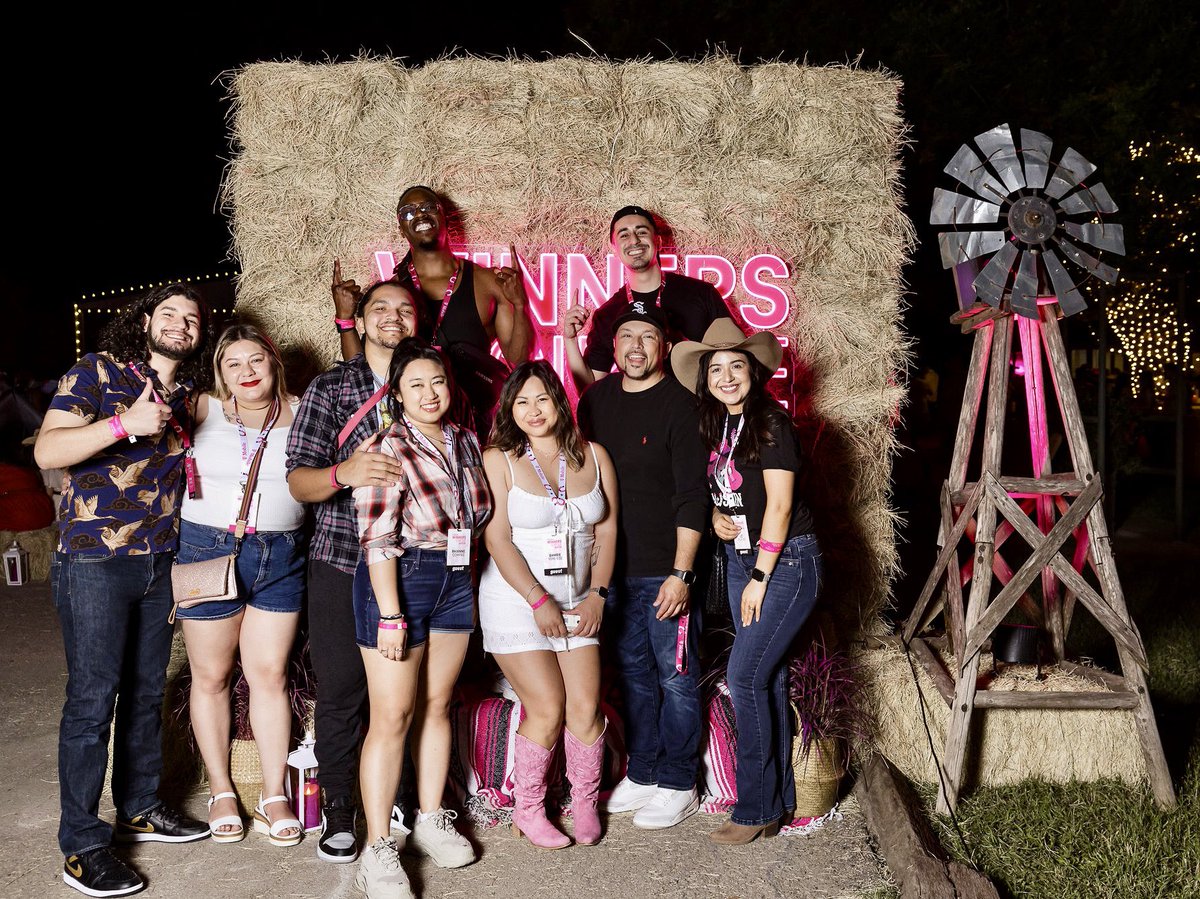 Rick Molina tweet media