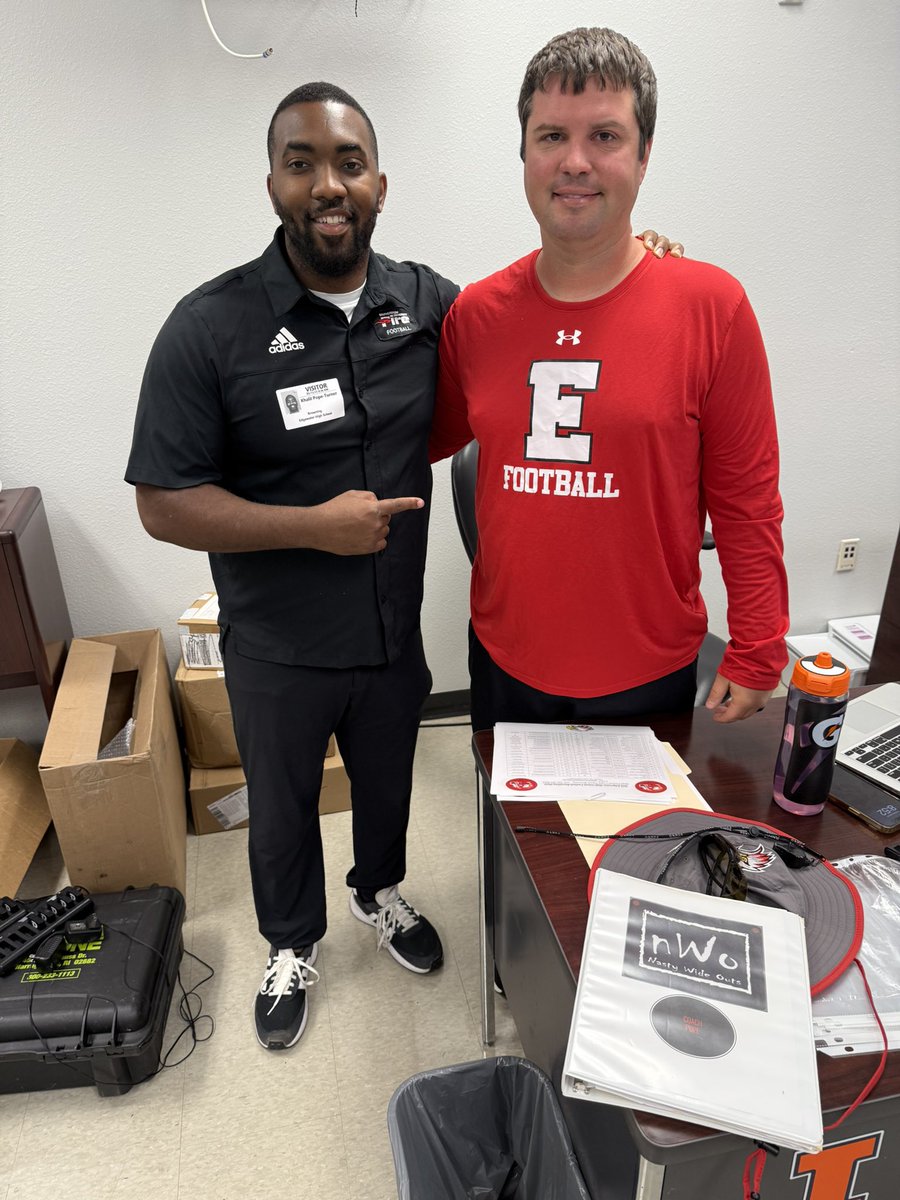 Khalil Pope, MSM (@coachkhalilp) on Twitter photo Edgewater High School 📍 <a href="/EdgewaterFB/">Edgewater Football</a>
Big thank you to <a href="/coachpsb/">Patrick Browning</a> ‼️
<a href="/SEUFireFootball/">Southeastern Football</a> appreciates you 🤝
#FuelTheFire 🔥 Edgewater High School 📍 <a href="/EdgewaterFB/">Edgewater Football</a>
Big thank you to <a href="/coachpsb/">Patrick Browning</a> ‼️
<a href="/SEUFireFootball/">Southeastern Football</a> appreciates you 🤝
#FuelTheFire 🔥