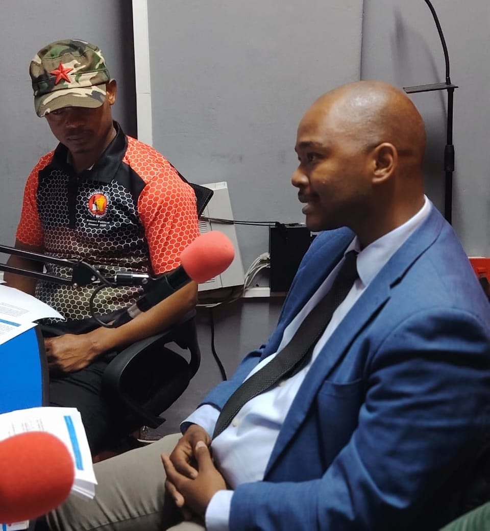 GCIS_ECape's tweet image. The GCIS office in the Buffalo City Metro held a Workers Month Radio dialogue on Khululeka FM. Guests included representatives from trade unions NEHAWU and NUM. The Department of Employment and Labour also participated in the engagement. #GCIS
#PROUDLYSA #TheConstitution #GCIS_EC