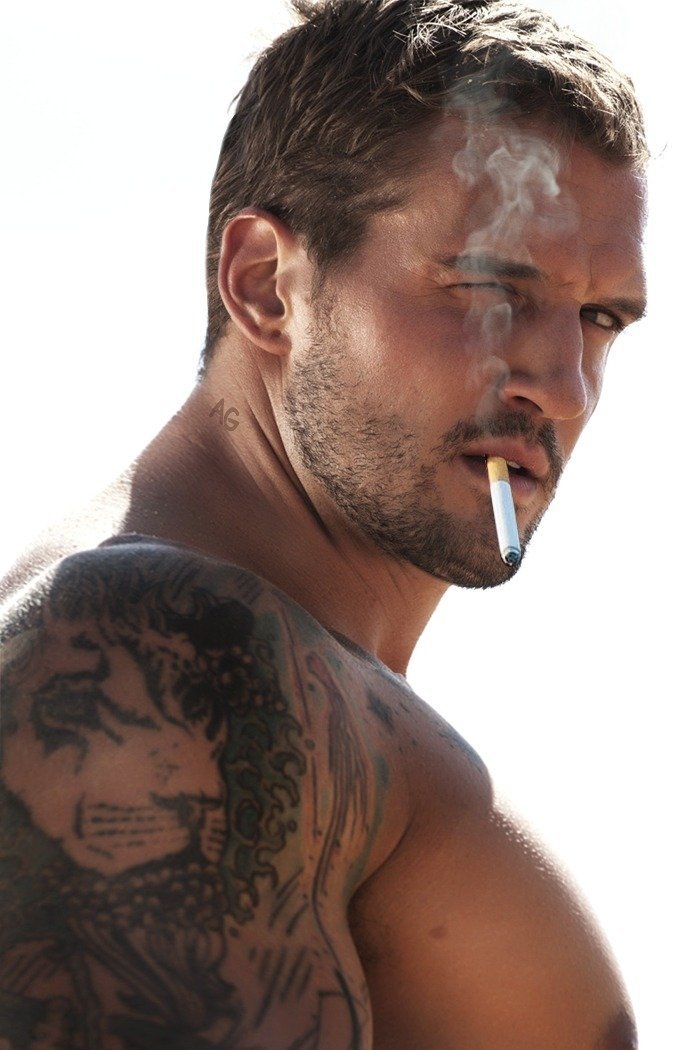 Sexy Smoker 🚬 🔥
#smoker #smoking #tatoo #sexy #horny #hot #tesão #alphamale