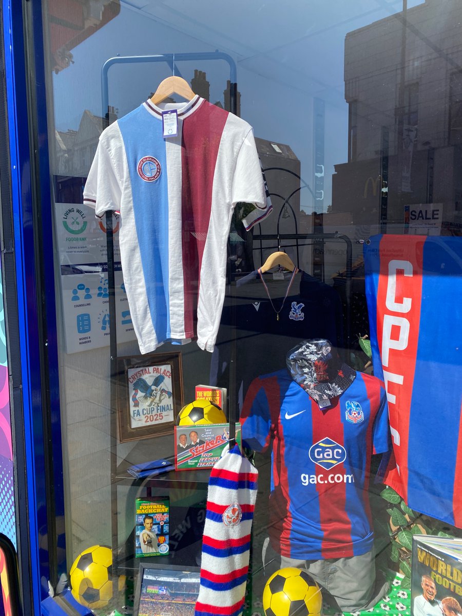 Andrew M tweet media