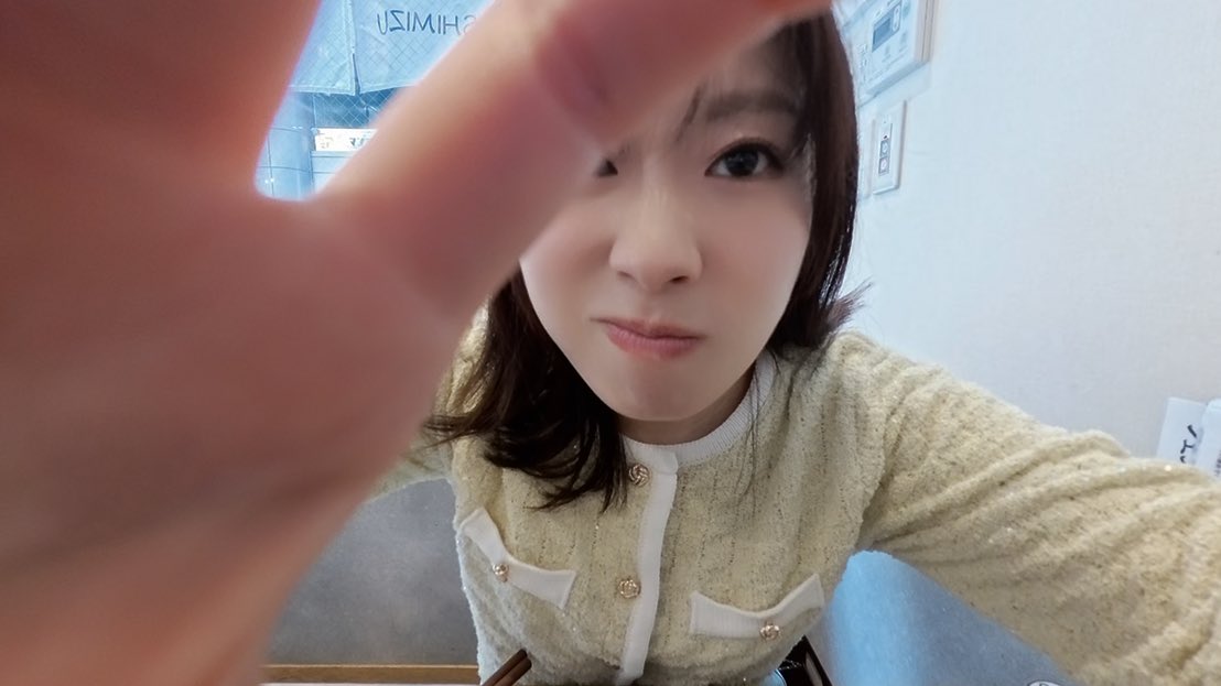 YouTube『ふりりんちゃんねる 』
明後日5月17日(土)20時ごろ更新してみます

おねしゃす🫶
#ふりりんちゃんねる 
youtube.com/watch?v=Fv3cXK…