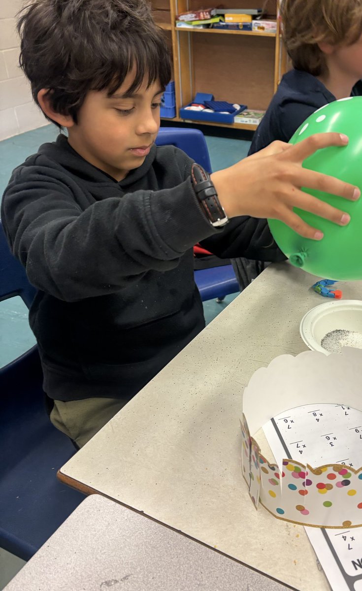 MsMulrooney's tweet photo. Exploring static electricity last week! ⚡️@stmaryselem https://t.co/gh7Dqbiin0