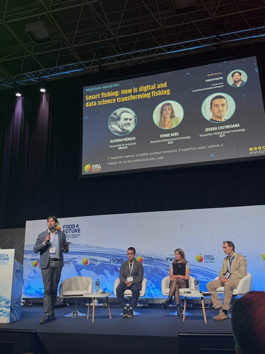 Comienza la sesión “Smartfishing: how is digital and data science transforming fishing”, en <a href="/Food4FutureExpo/">Food for Future Summit</a>, donde se hablará sobre la integración de los avances tecnológicos para mejorar la eficiencia y sostenibilidad en el sector pesquero.