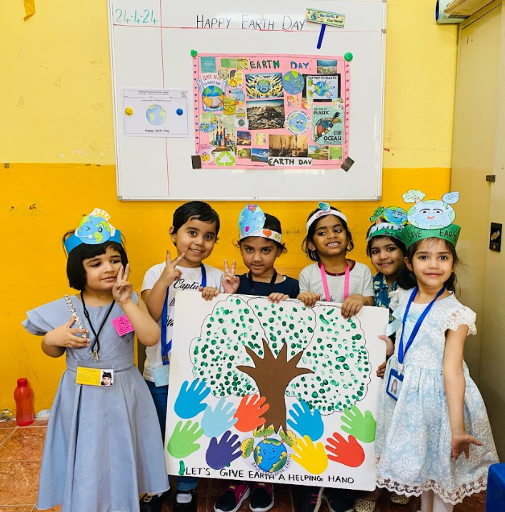 IndianPage's tweet photo. Recognizing the profound significance of Earth Day, International Indian School, Jeddah, KG Block, proudly celebrated Earth Day on April 24th 2025, under the esteemed guidance of
Headmistress Mrs. Rabia Farheen. https://t.co/iwQNIAkCr7