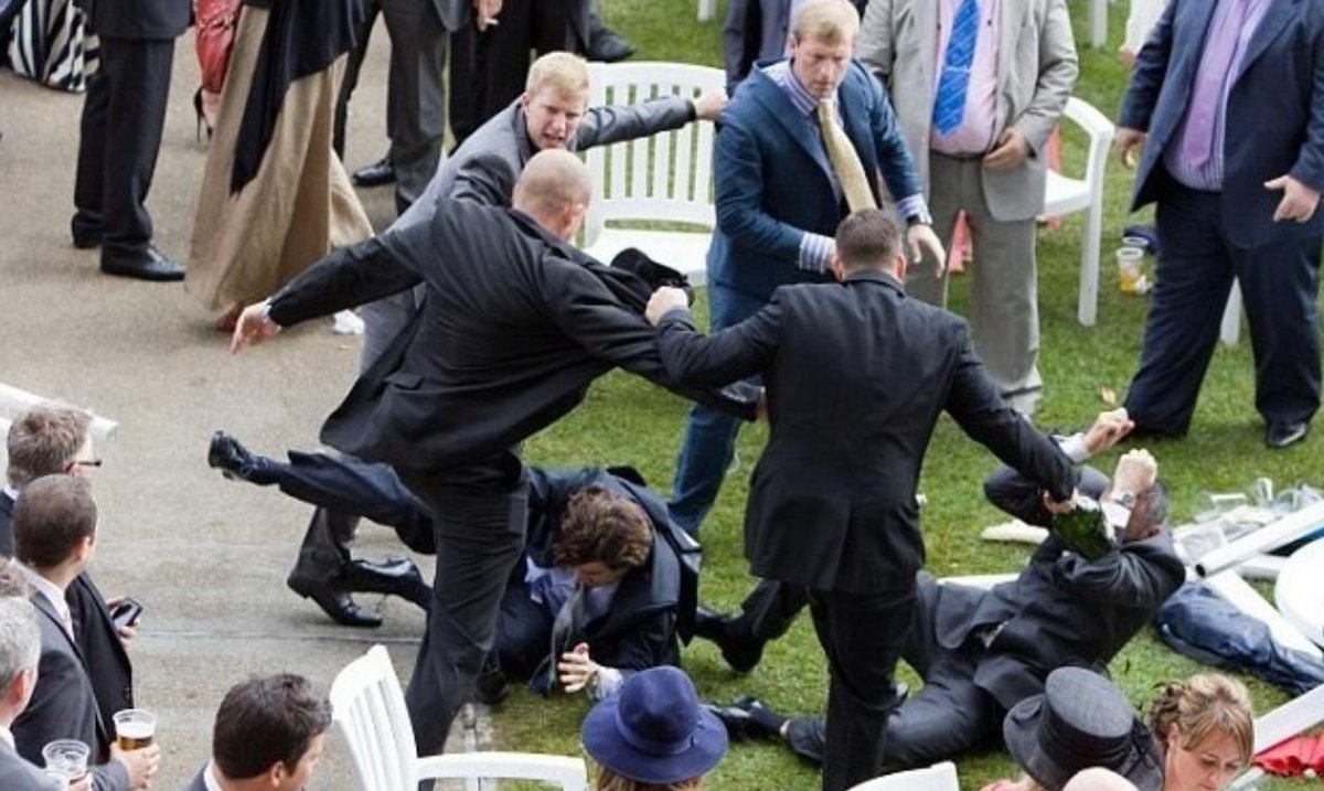 ⚡️В Стамбуле началась встреча делегаций России и Украины