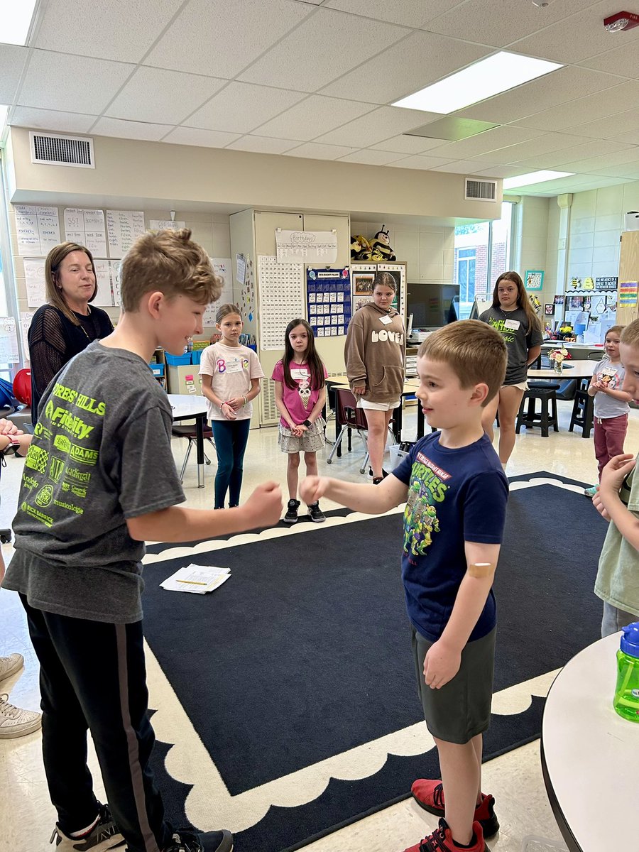 It is our last Summit Squads day of the year! We love this time for our students to connect across grade levels and do fun activities together. #EveryMomentMatters <a href="/FHSchools/">FHSD</a> <a href="/SummitPTA/">SummitElementaryPTO</a>