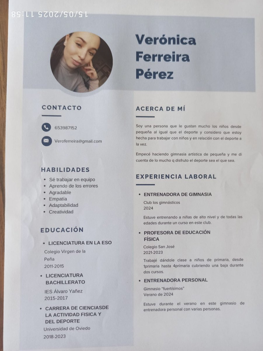 ccvirgenpenabem's tweet photo. Los alumnos de 4° ESO @ccvirgenpenabem @FundEducere  en la asignatura de Lengua castellana y literatura, han elaborado su propio Currículum Vítae. Han trabajado con textos administrativos y el resultado ha quedado muy bien. Enhorabuena. https://t.co/Cob1NU4vXZ