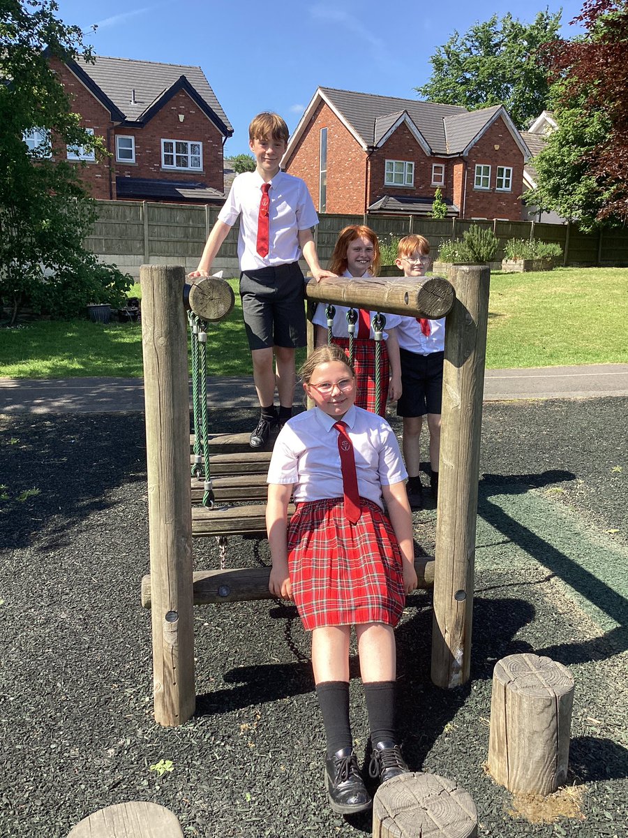 Y6 have taken SATs in their stride this week. Whatever the outcomes, we are proud of their attitudes, hard work and positivity. What a lovely way to finish the tests - sunshine, ice pops and time having fun with friends!